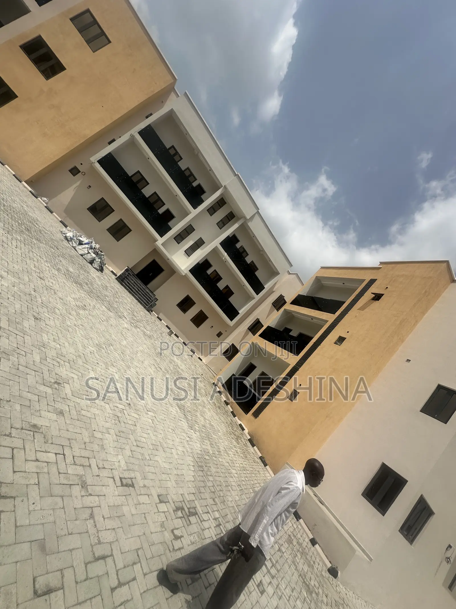 3bdrm Apartment in Jahi Gilmore,Fct for rent in Jahi