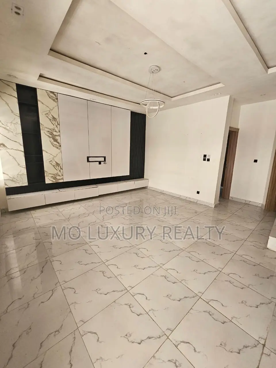 4bdrm Townhouse / Terrace in Ikota for rent in Ikota