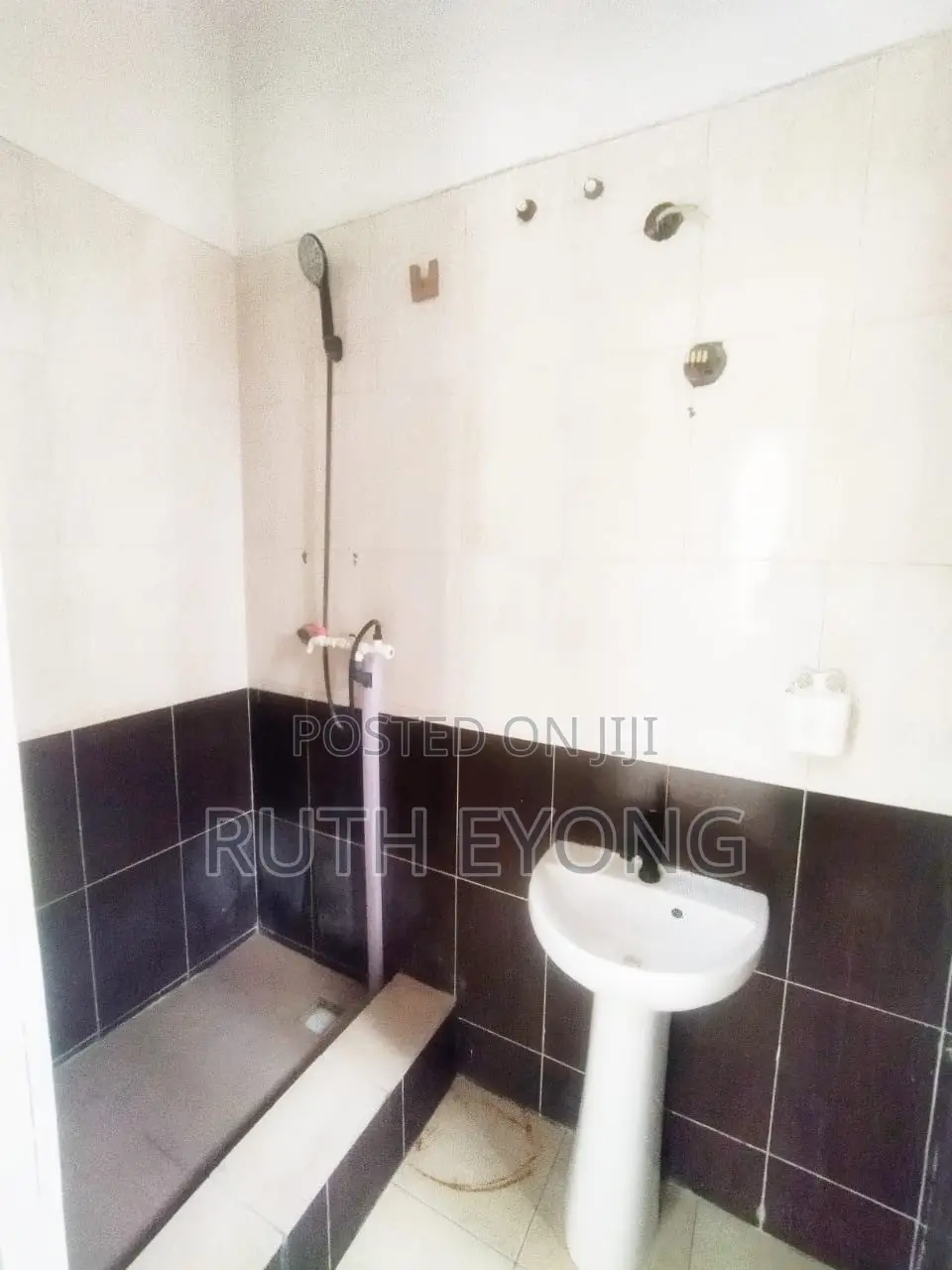 Studio Apartment in Lekki Phase 1 for rent in Lekki Phase 1