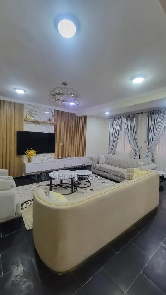 Furnished 3bdrm Apartment in Ikeja Gra for rent in Ikeja GRA