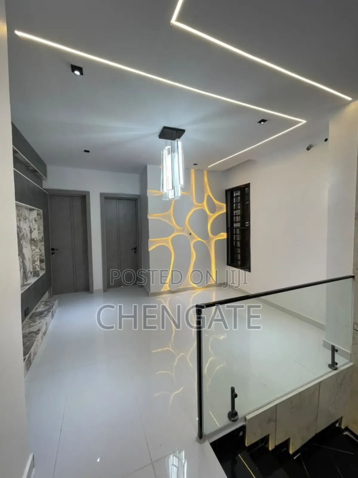 5bdrm Duplex in Ikota for sale in Ikota