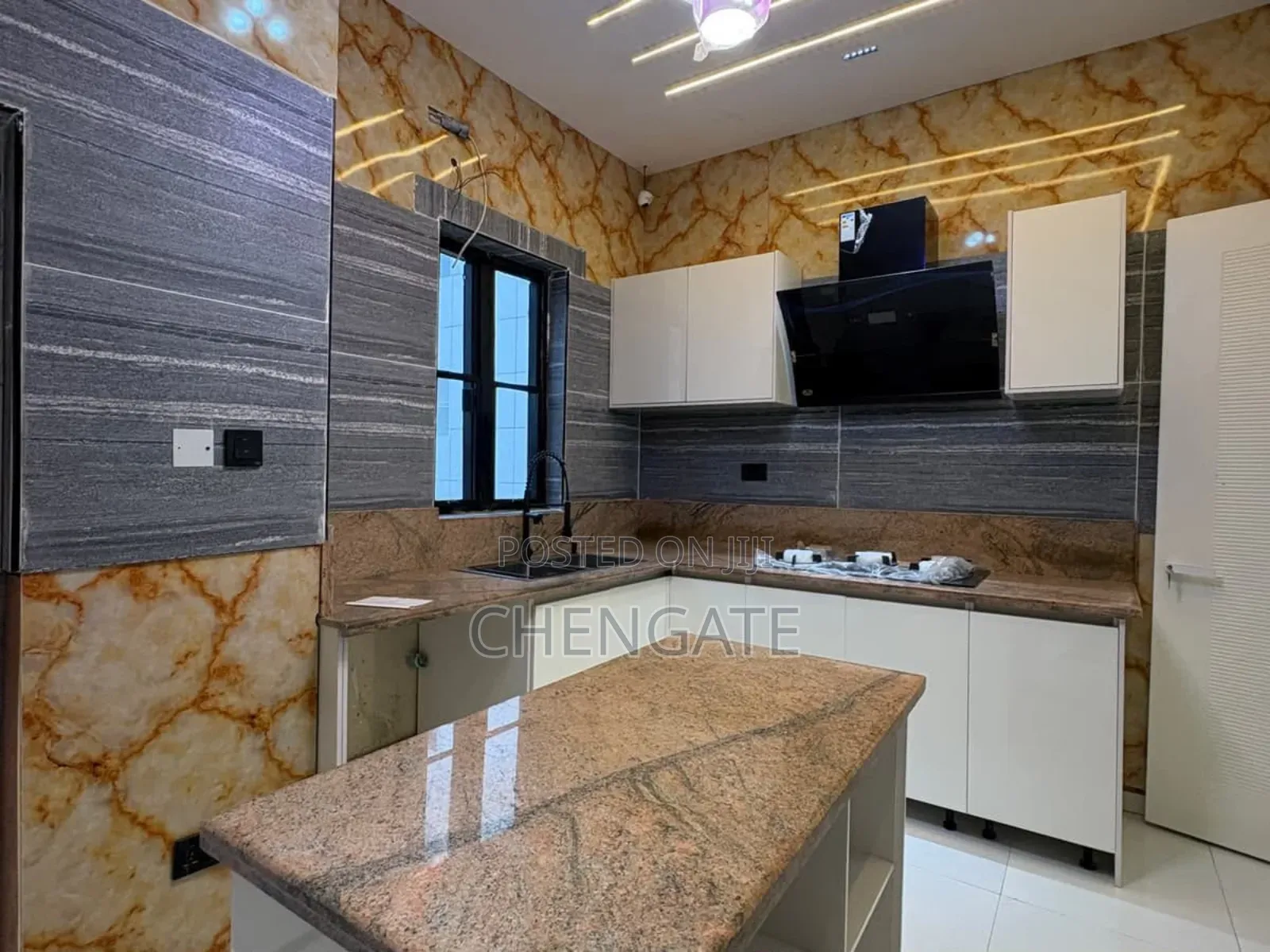 4bdrm Townhouse/Terrace in Osapa london for sale in Osapa london