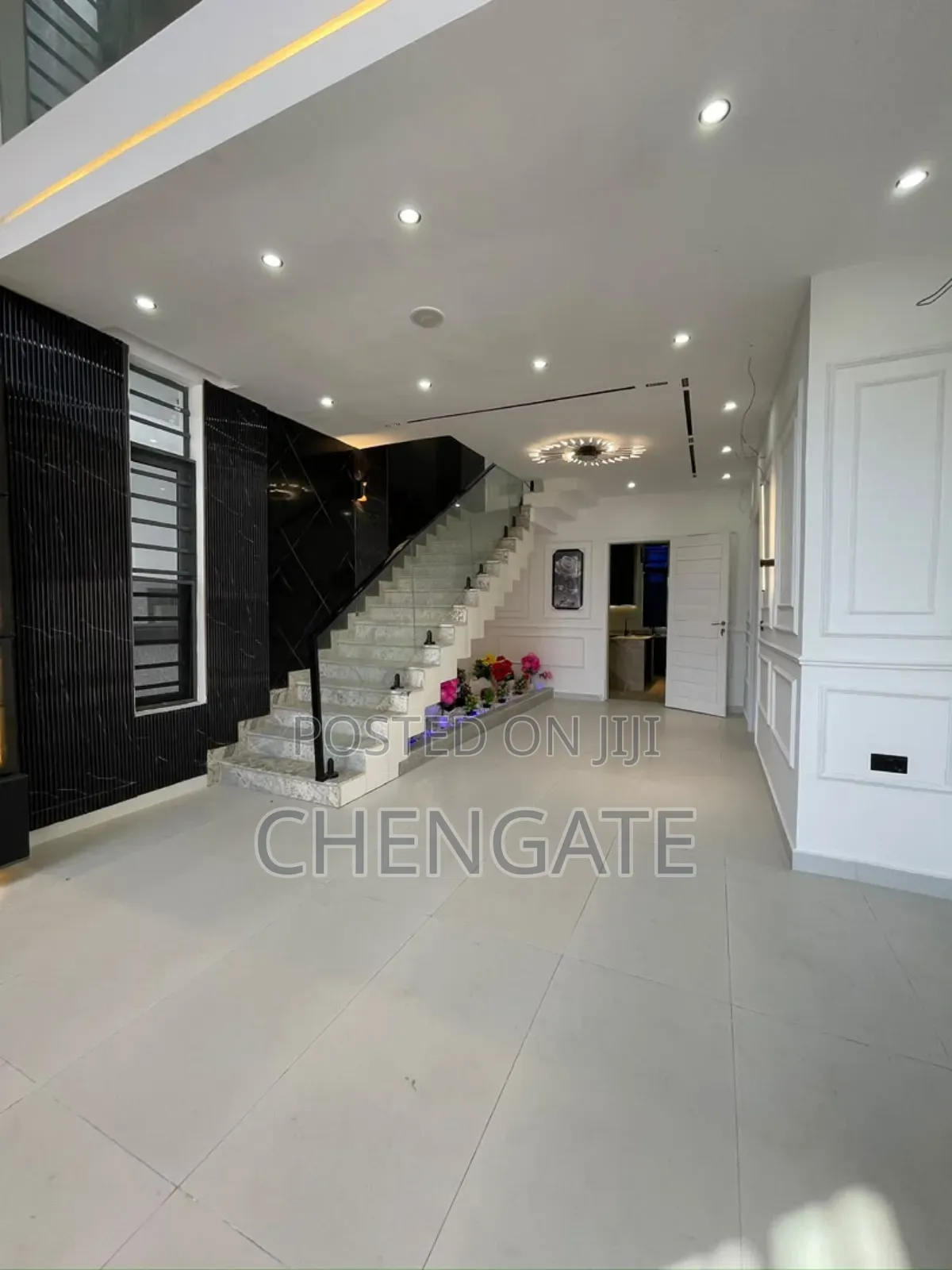 5bdrm Duplex in Megamound Estate, Lekki Expressway for sale in Lekki Expressway