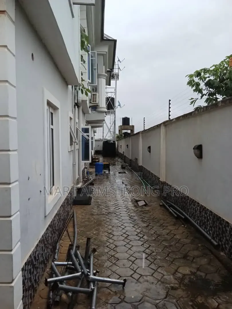 Furnished 14bdrm Block of Flats in Oreyo By Saint Hotel for sale in Ikorodu
