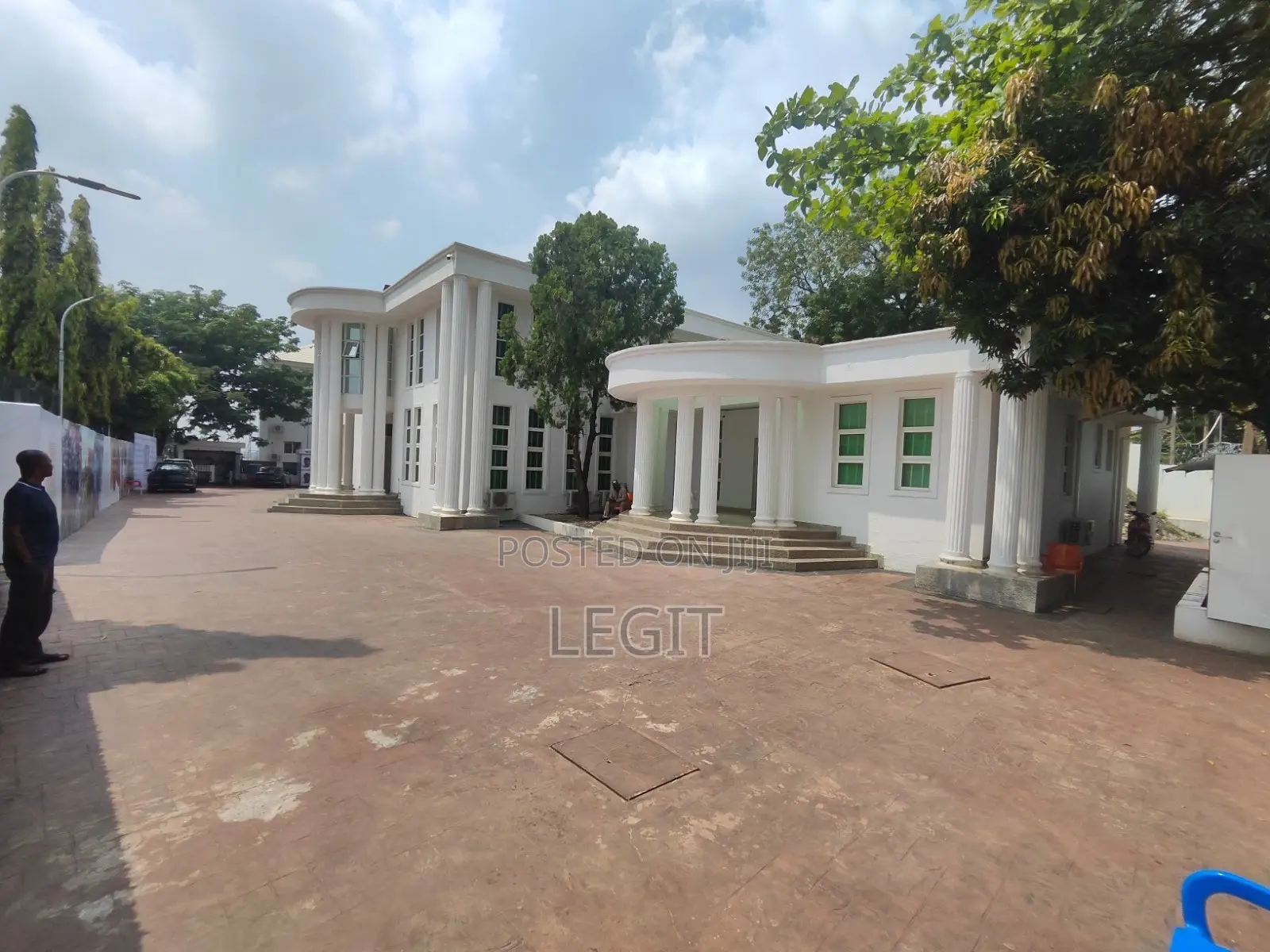 5bdrm Duplex in Asokoro for sale in Asokoro