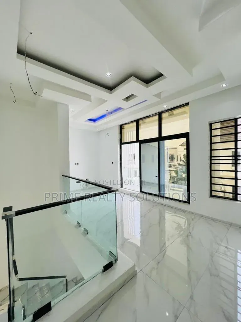 5bdrm Duplex in Lekki Gardens Estate for rent in Lekki Gardens Estate