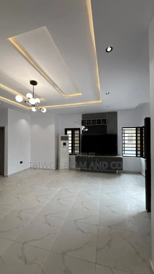 3bdrm Bungalow in Idishin for sale in Idishin
