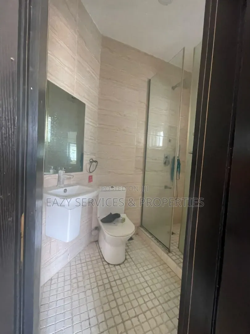 2bdrm Apartment in Gated And Secured, Osapa london for rent in Osapa london