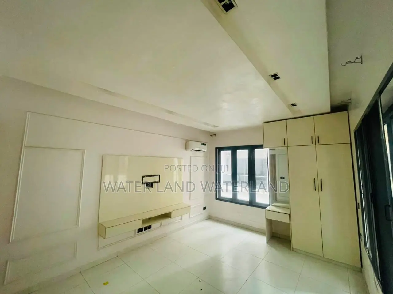 2bdrm Apartment in Camball Wall, Ikate for sale in Ikate