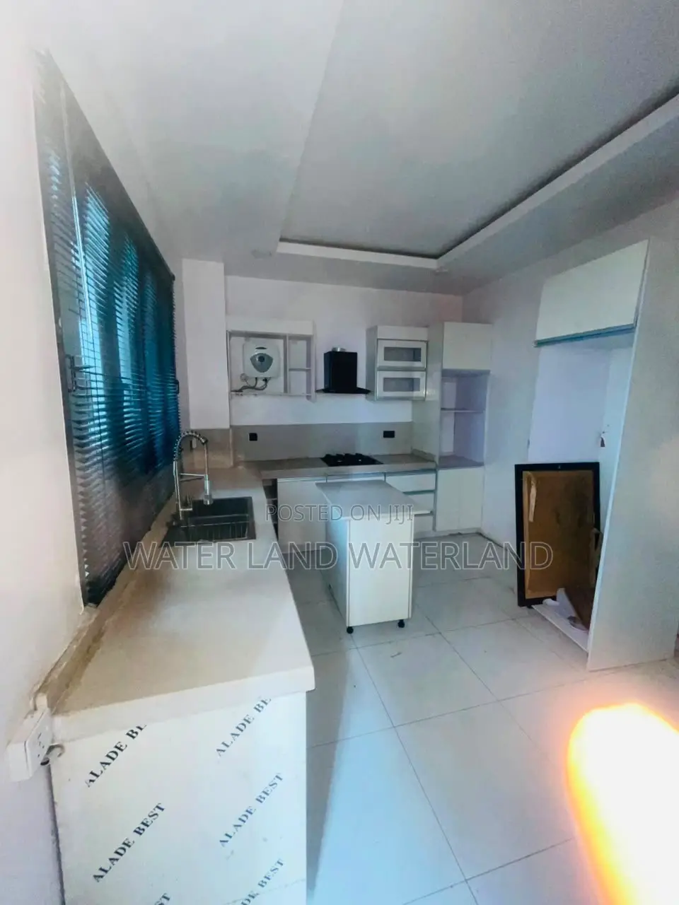 2bdrm Apartment in Camball Wall, Ikate for sale in Ikate