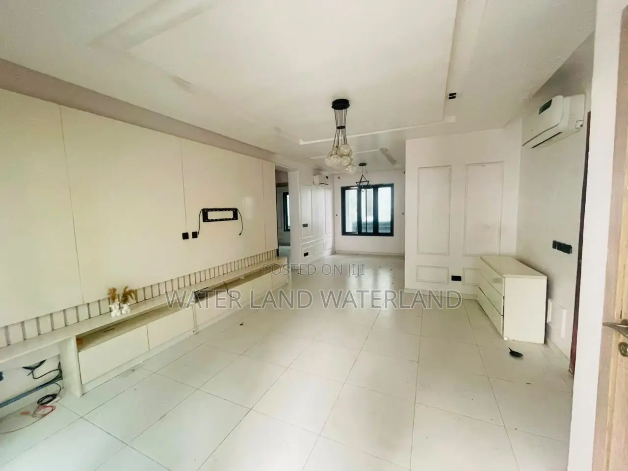 2bdrm Apartment in Camball Wall, Ikate for sale in Ikate