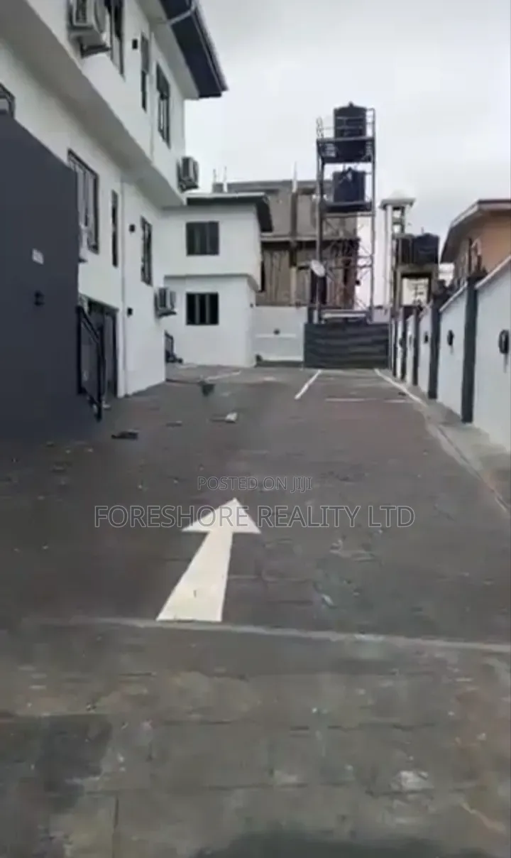 3bdrm Block of Flats in Awuse Estate, Opebi for rent in Opebi
