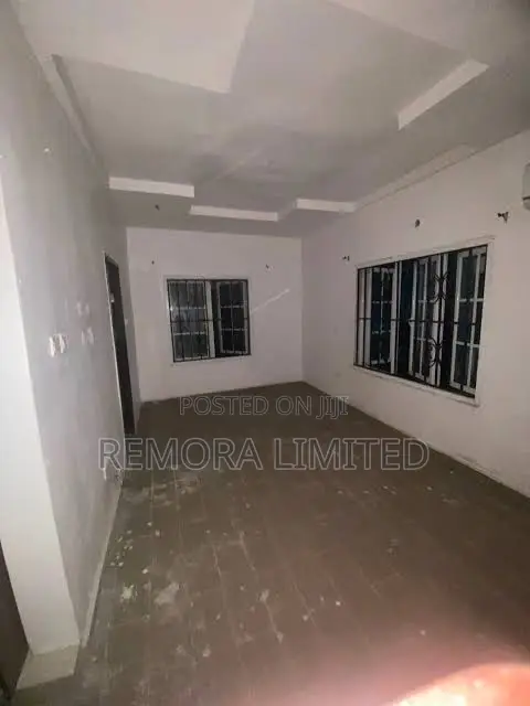 1bdrm Room & Parlour in Omole Phase 1 for sale in Omole Phase 1
