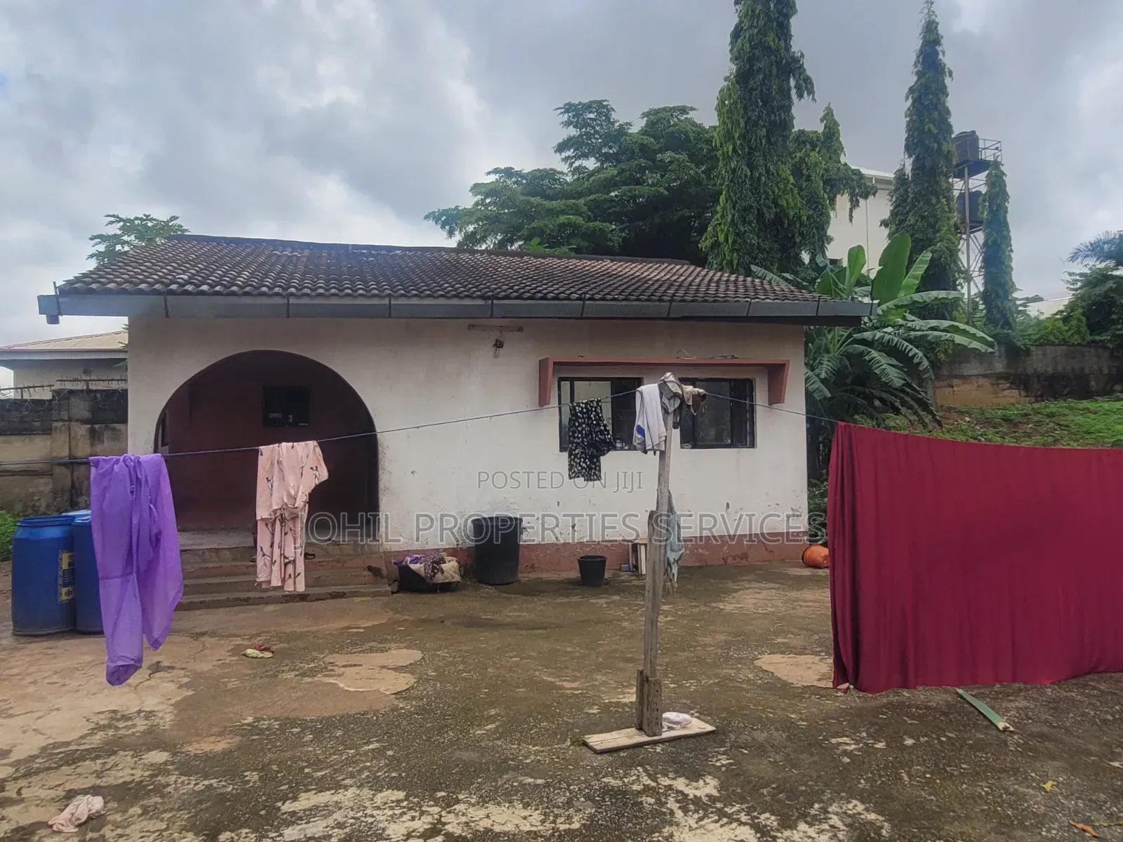 5bdrm Duplex in Karu for sale in Karu