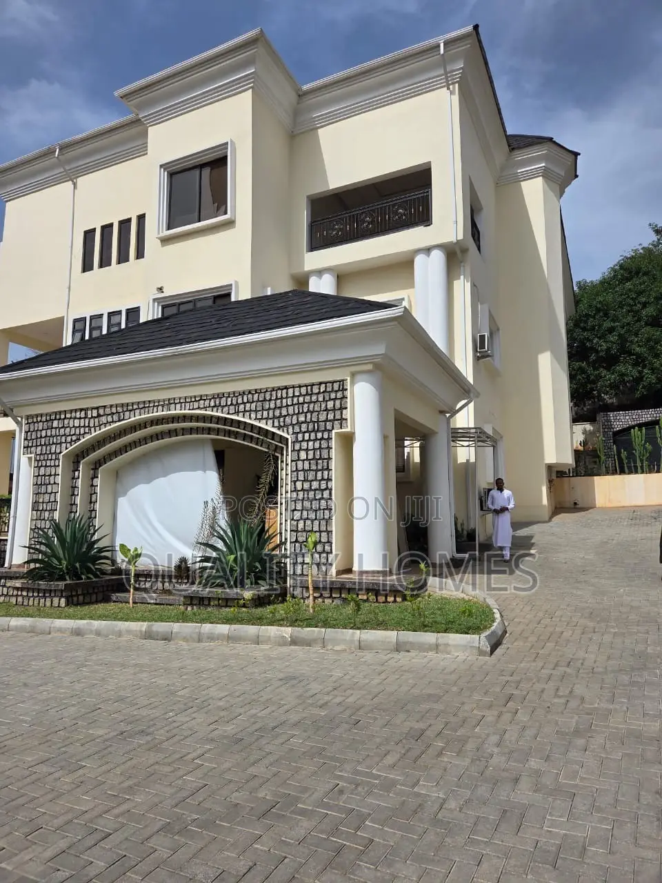 Furnished 9bdrm Duplex in Asokoro for sale in Asokoro