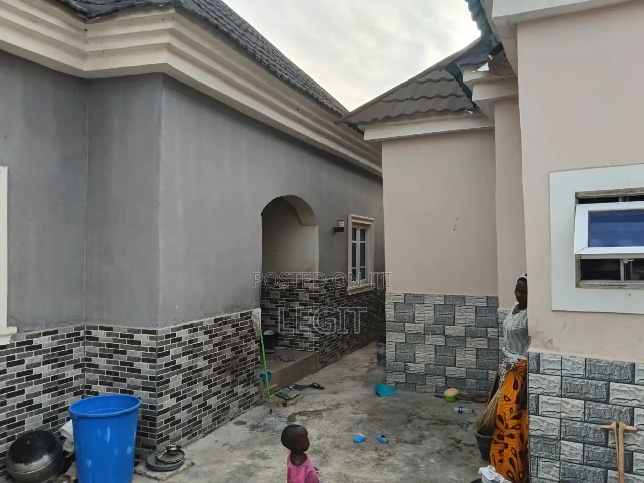 3bdrm Bungalow in Minna for sale in Minna