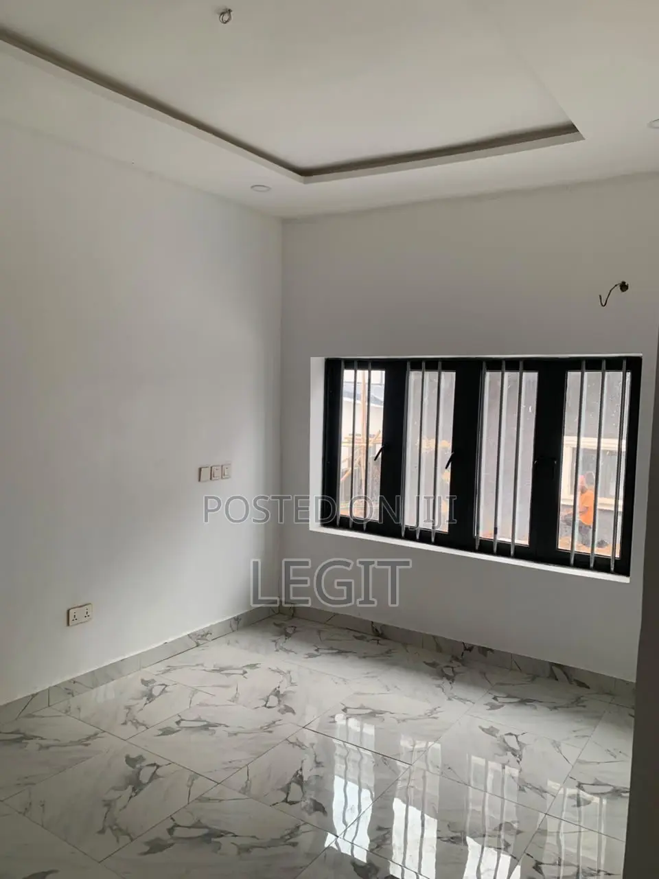 3bdrm Block of Flats in Lugbe District for sale in Lugbe District