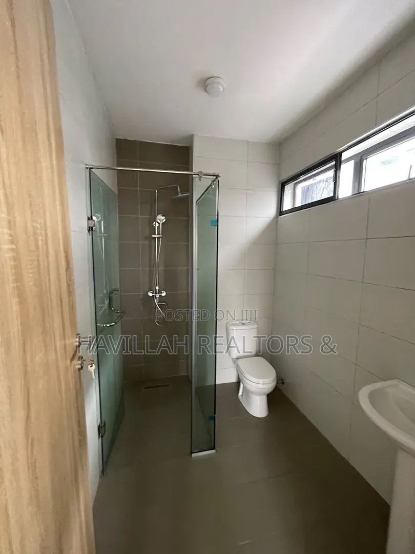 4bdrm Duplex in Opebi for sale in Opebi