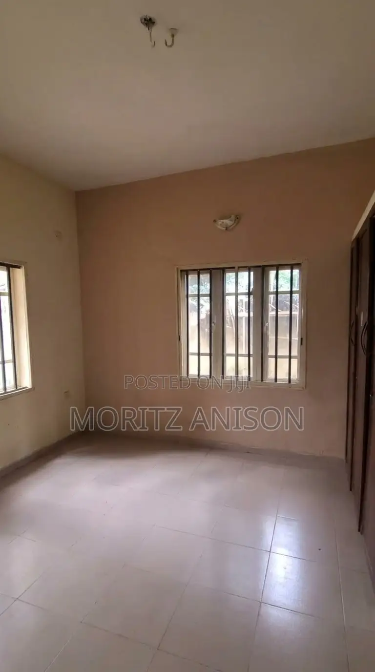 3bdrm Apartment in Trans Ekulu, Enugu for rent in Enugu