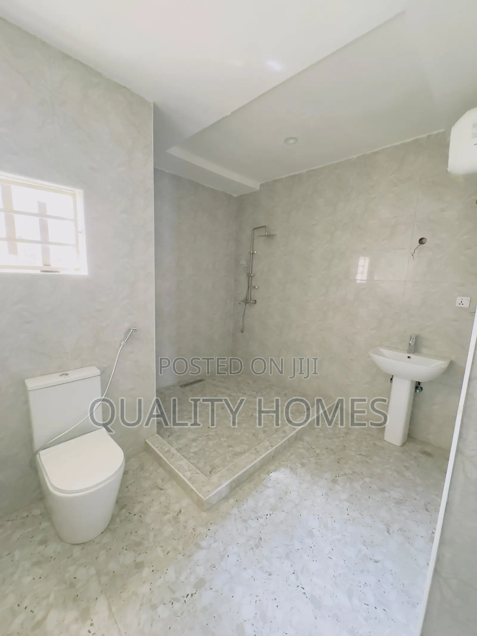 Furnished 9bdrm Duplex in Asokoro for sale in Asokoro
