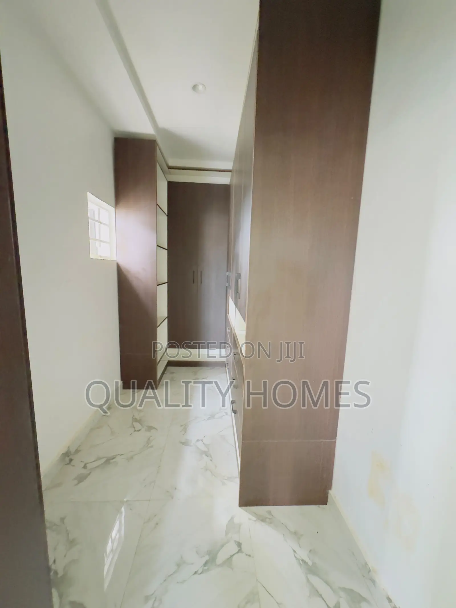 Furnished 9bdrm Duplex in Asokoro for sale in Asokoro
