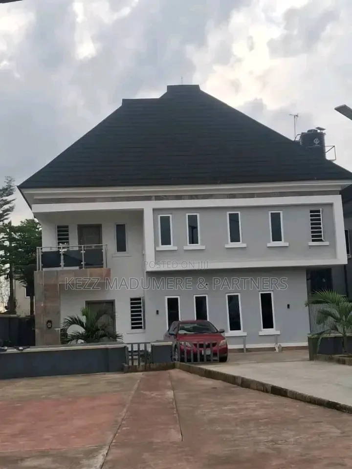 4bdrm Duplex in Osongama Estate Uyo for rent in Uyo