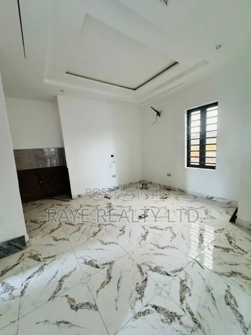 4bdrm Duplex in Ikeja for sale in Ikeja