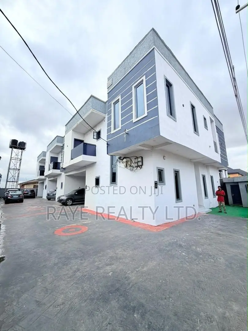 Furnished 4bdrm Duplex in Ikeja for sale in Ikeja