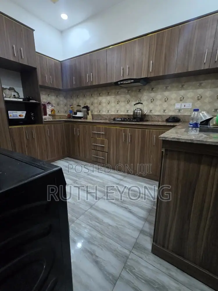 4bdrm Townhouse / Terrace in Lekki Phase 2 for rent in Lekki Phase 2