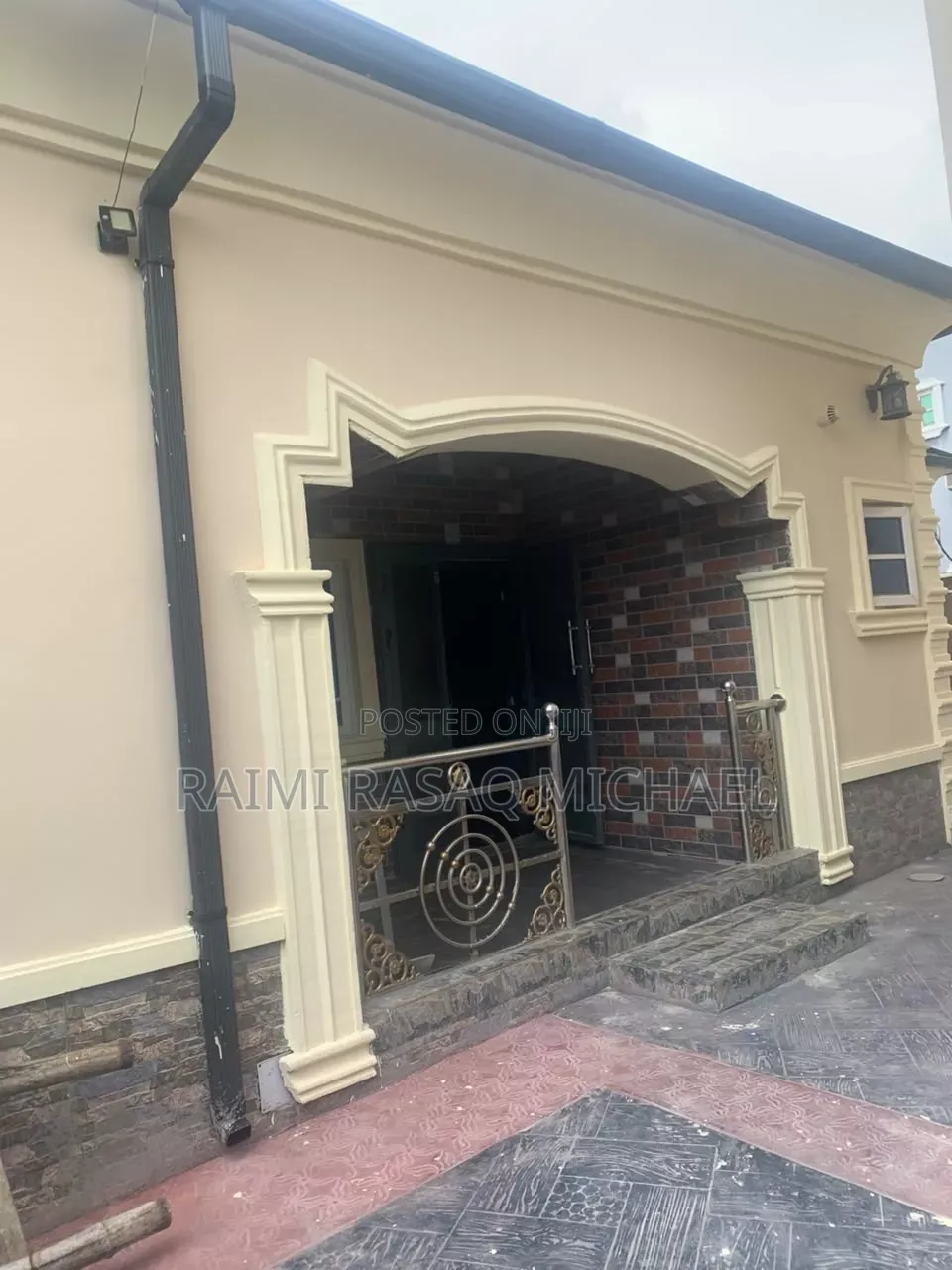 Furnished 2bdrm Bungalow in Onishon, Lakowe for rent in Lakowe