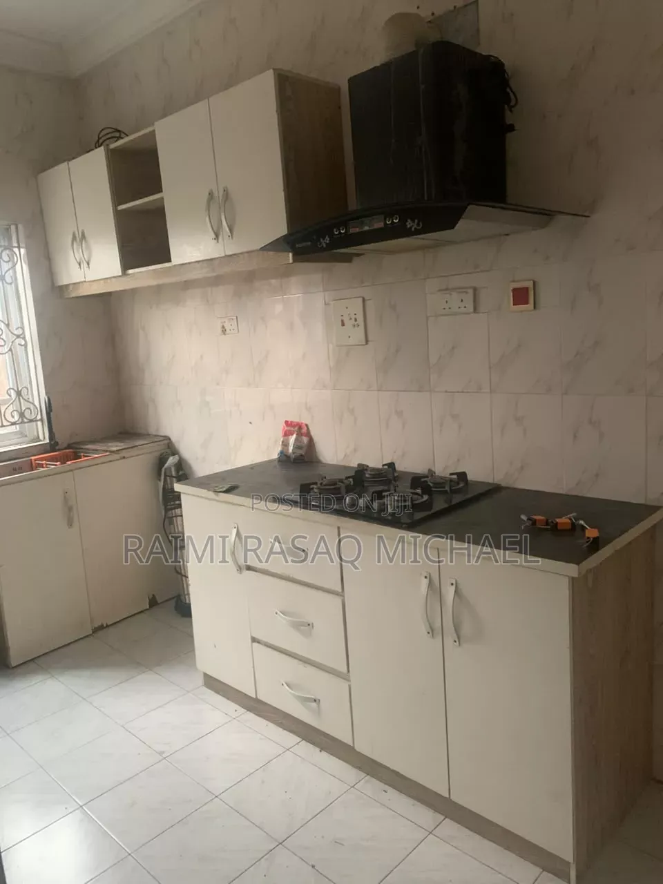 Furnished 2bdrm Bungalow in Onishon, Lakowe for rent in Lakowe