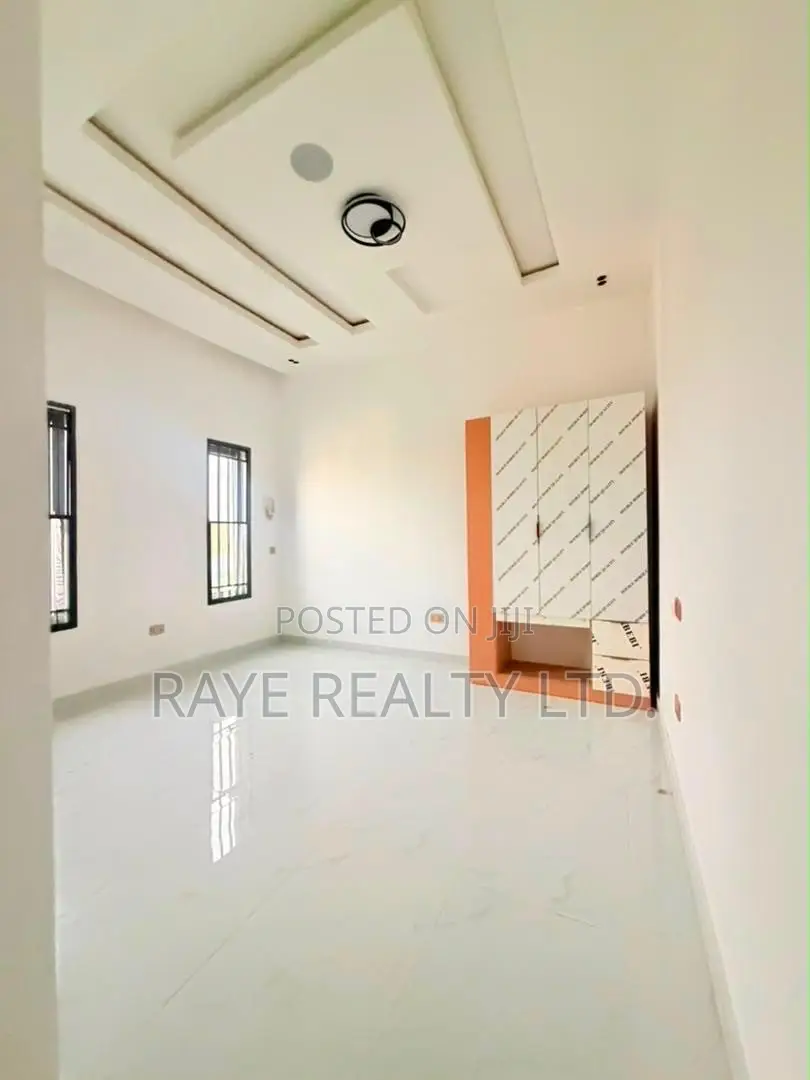 4bdrm Apartment in Ikeja GRA for sale in Ikeja GRA