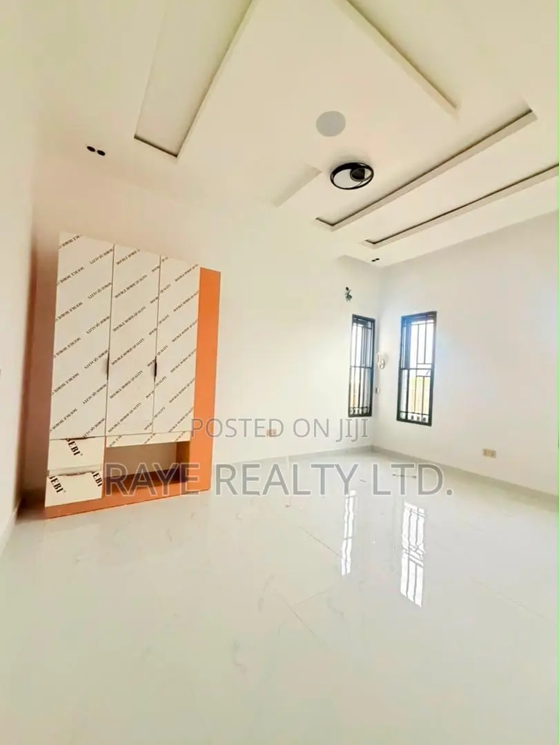 4bdrm Apartment in Ikeja GRA for sale in Ikeja GRA