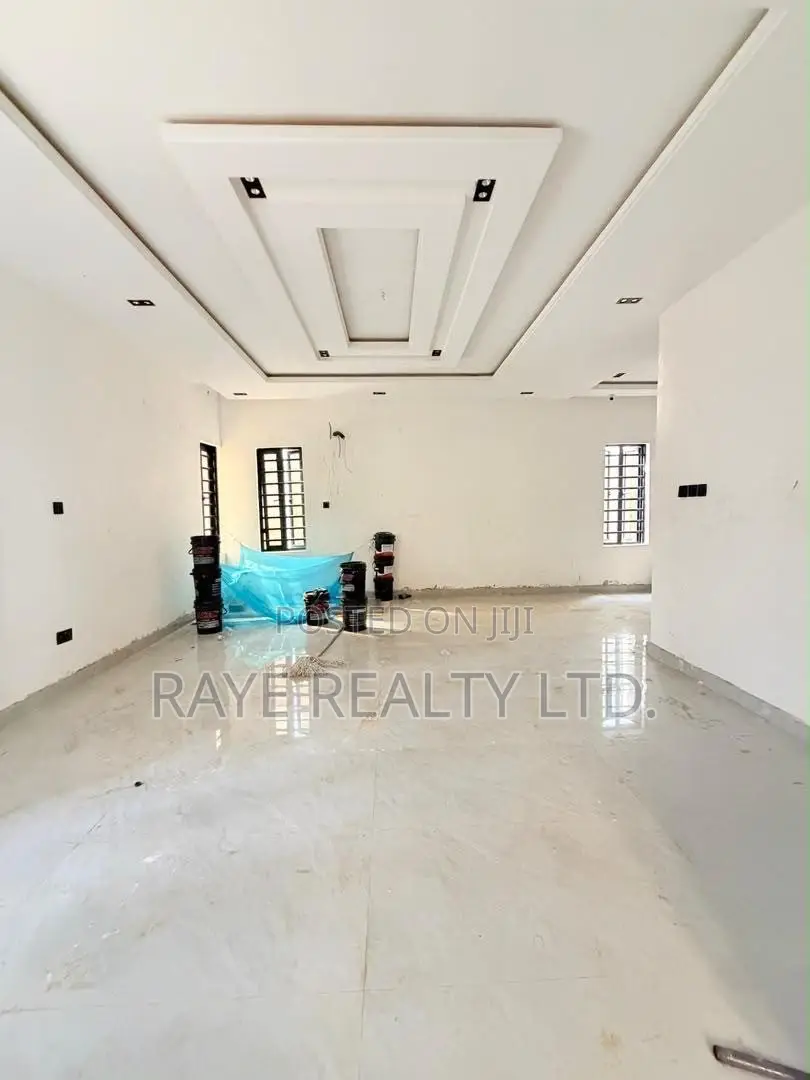 4bdrm Duplex in Gbagada for sale in Gbagada