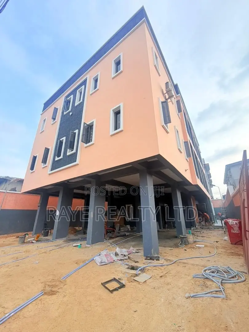 3bdrm Apartment in Gbagada for sale in Gbagada