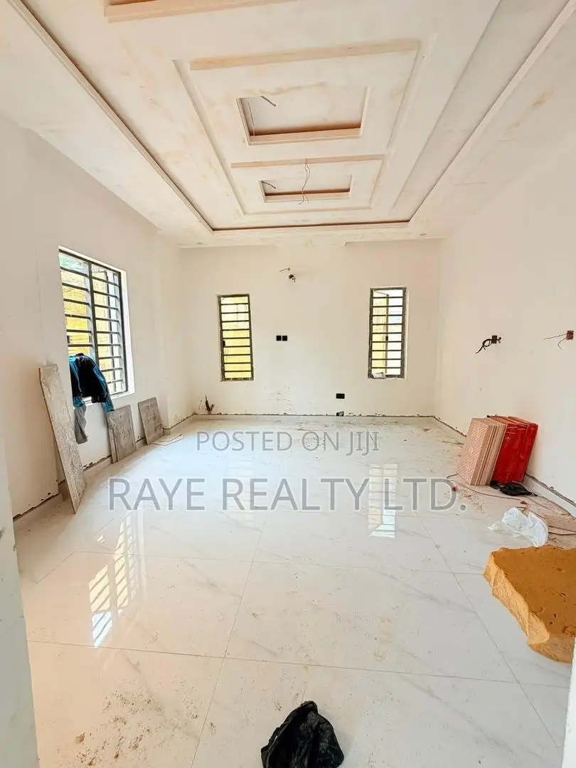 4bdrm Duplex in Gbagada for sale in Gbagada