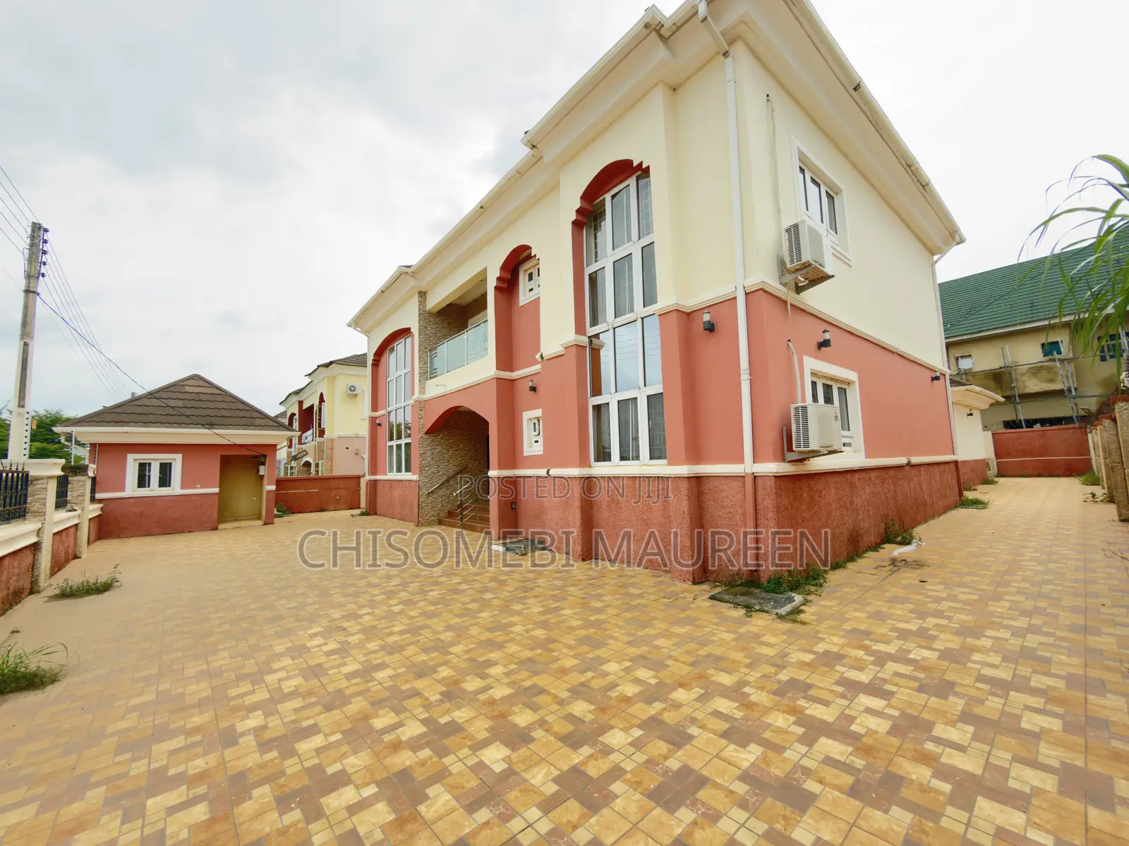 5bdrm Duplex in Gaduwa for sale in Gaduwa