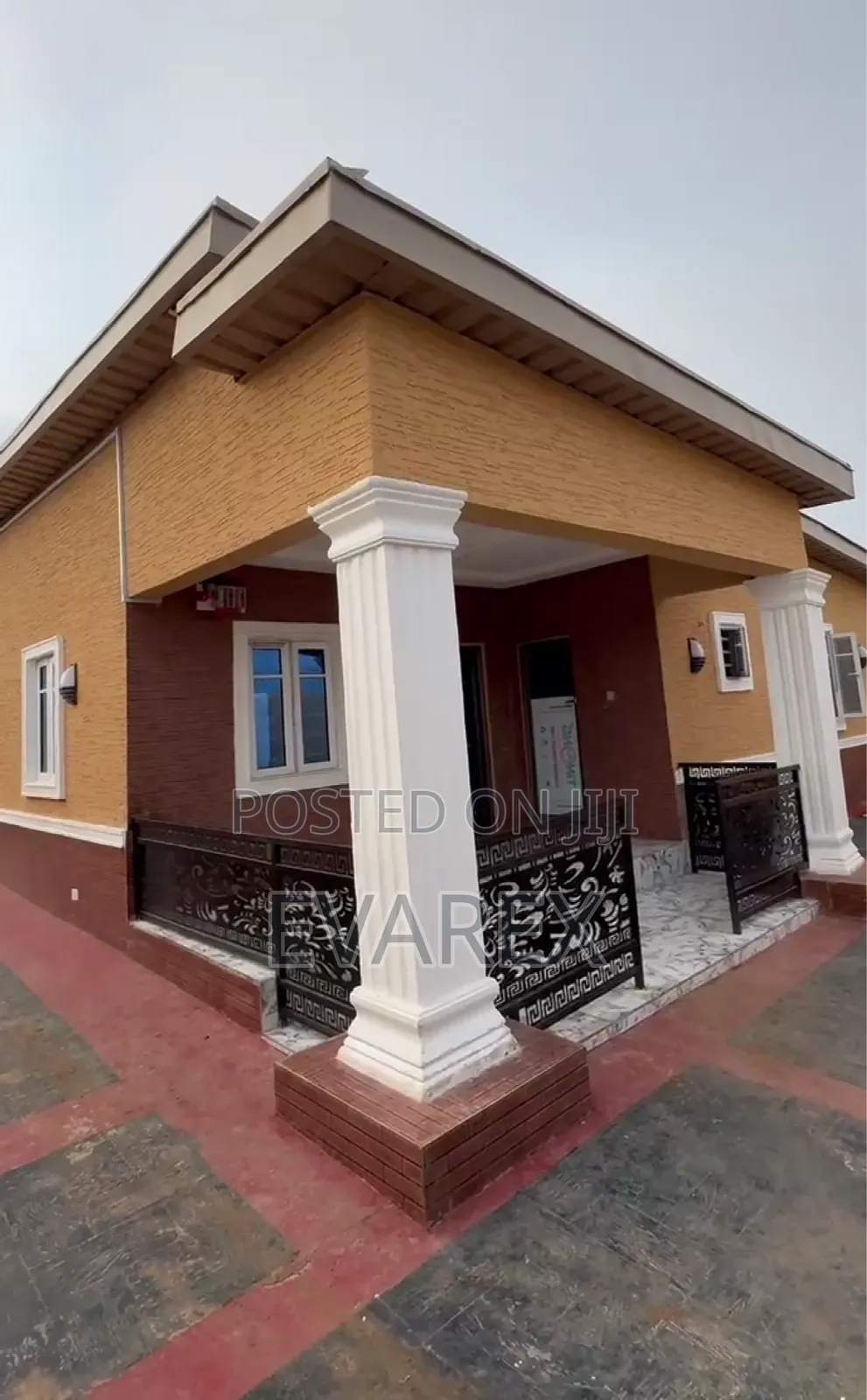 4bdrm Block of Flats in Agbara-Igbesan for sale in Agbara-Igbesan