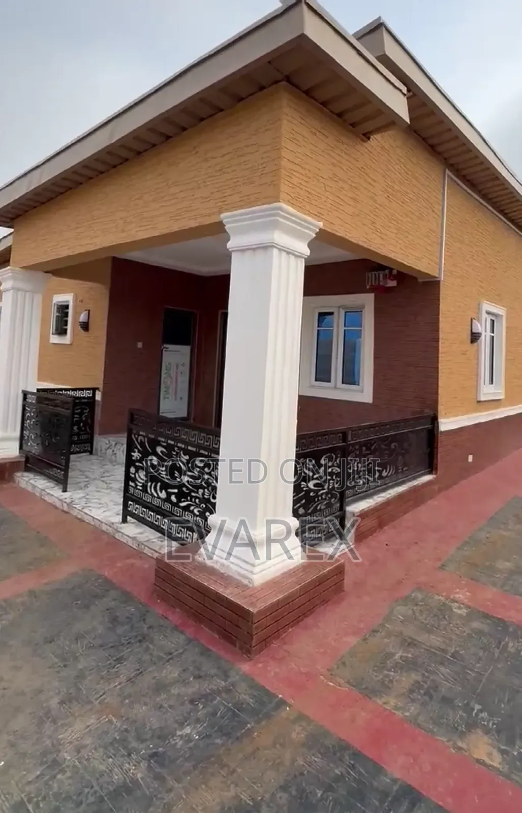 4bdrm Block of Flats in Agbara-Igbesan for sale in Agbara-Igbesan