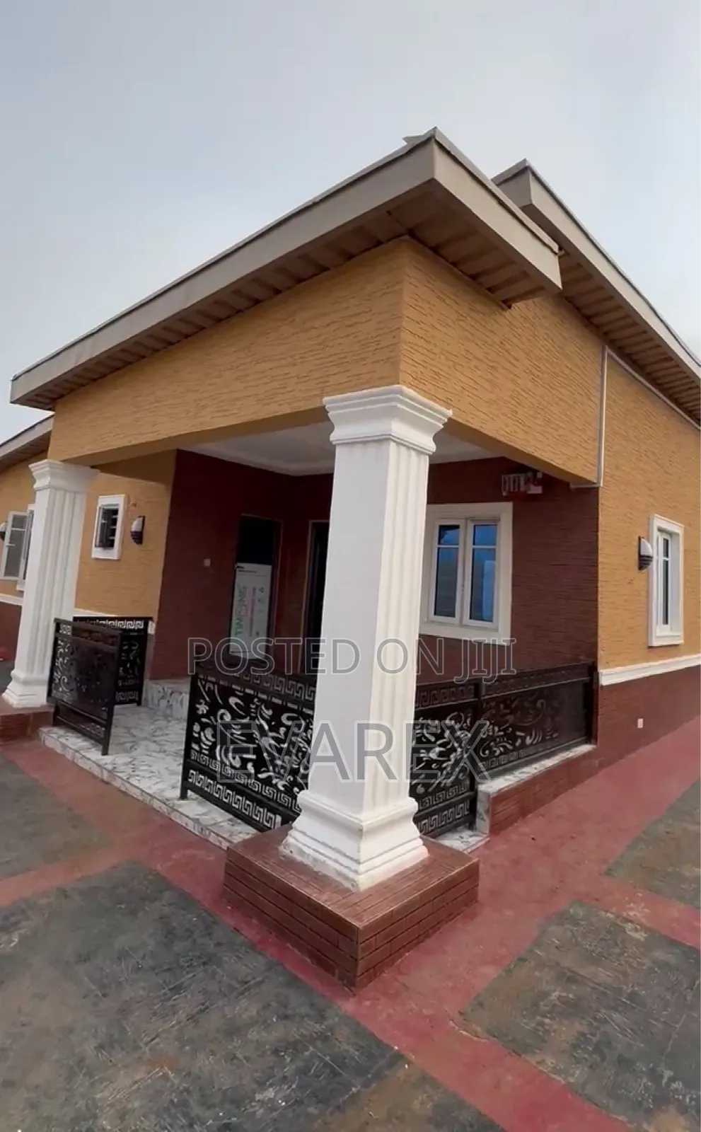 4bdrm Block of Flats in Agbara-Igbesan for sale in Agbara-Igbesan