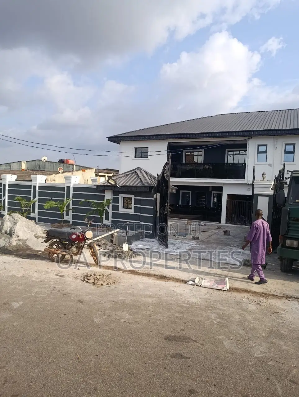 5bdrm Duplex in Airforce Estate, for rent in Ibadan