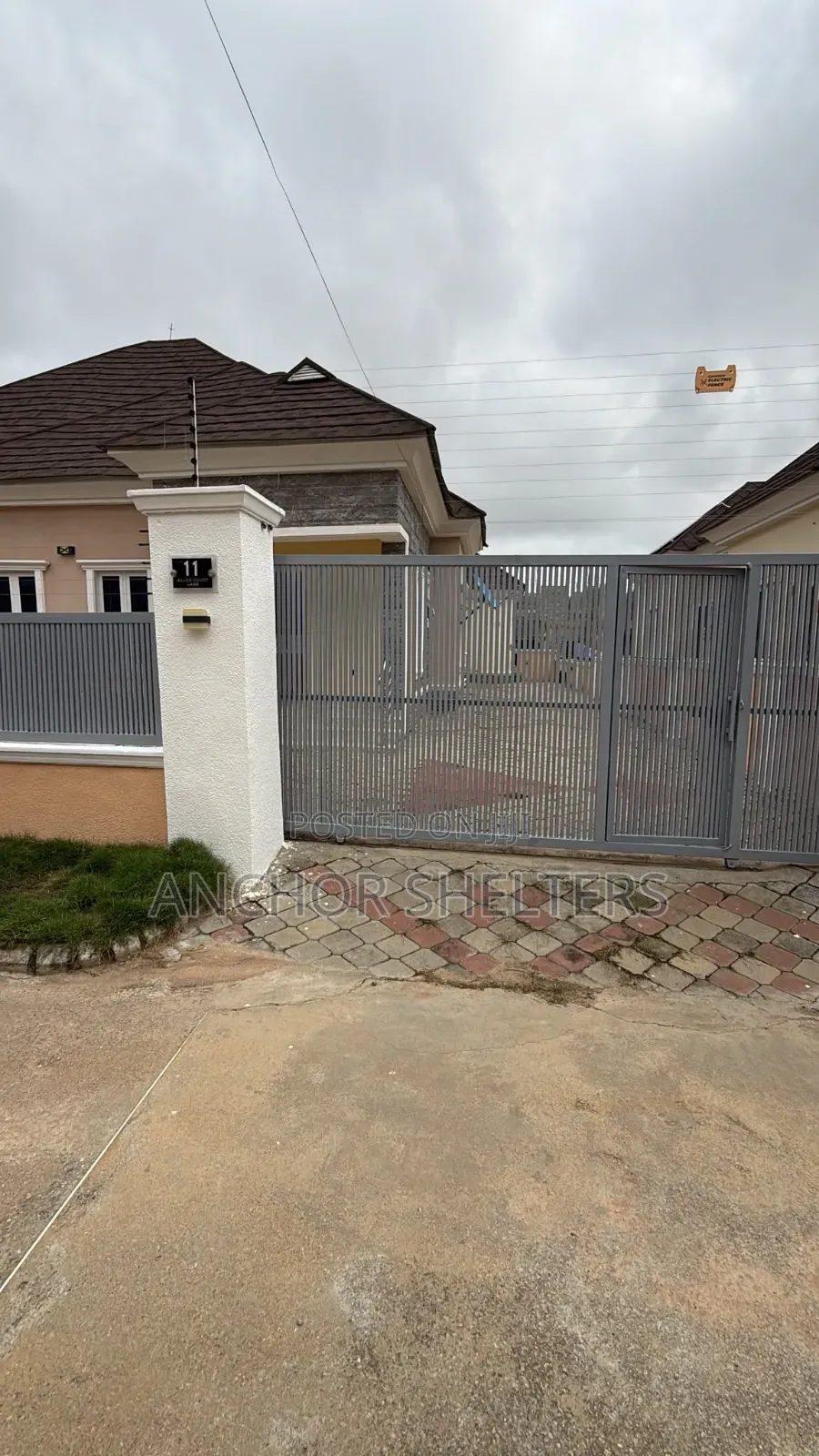 Furnished 3bdrm Bungalow in Along Voice Of, FHA for rent in FHA