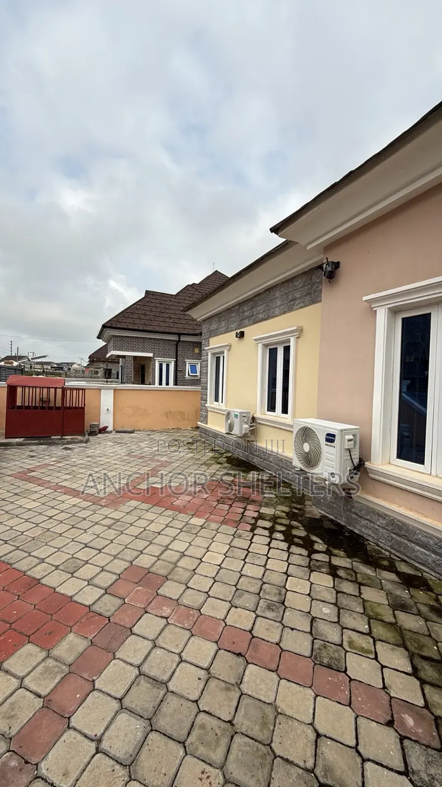 Furnished 3bdrm Bungalow in Along Voice Of, FHA for rent in FHA