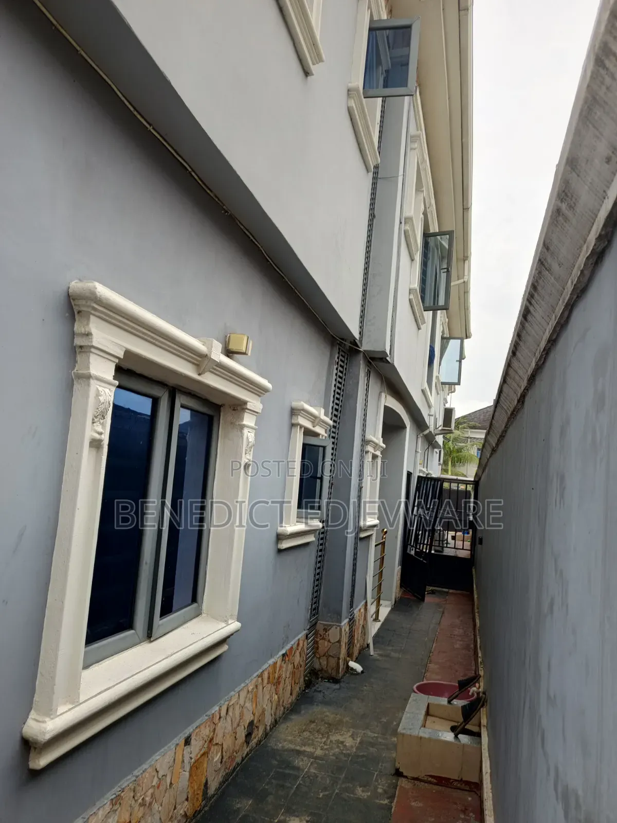2bdrm Apartment in Mopo Gate Estate, Awoyaya for rent in Awoyaya