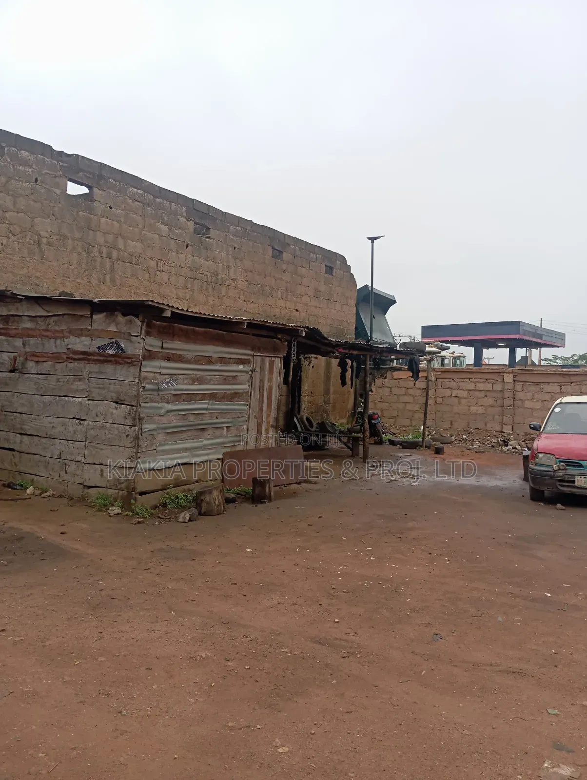 3 Plots Facing Major Road in Moniya