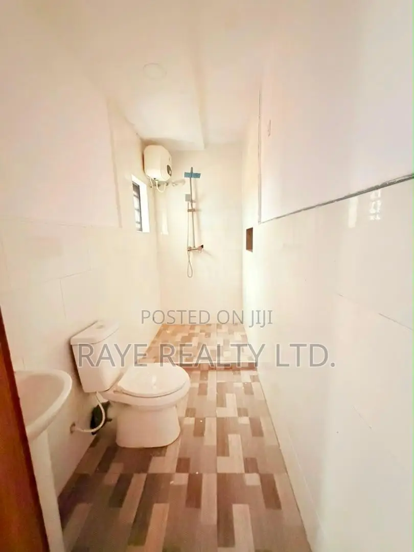 4bdrm Duplex in Mobolaji Bank Anthony Way for sale in Mobolaji Bank Anthony Way