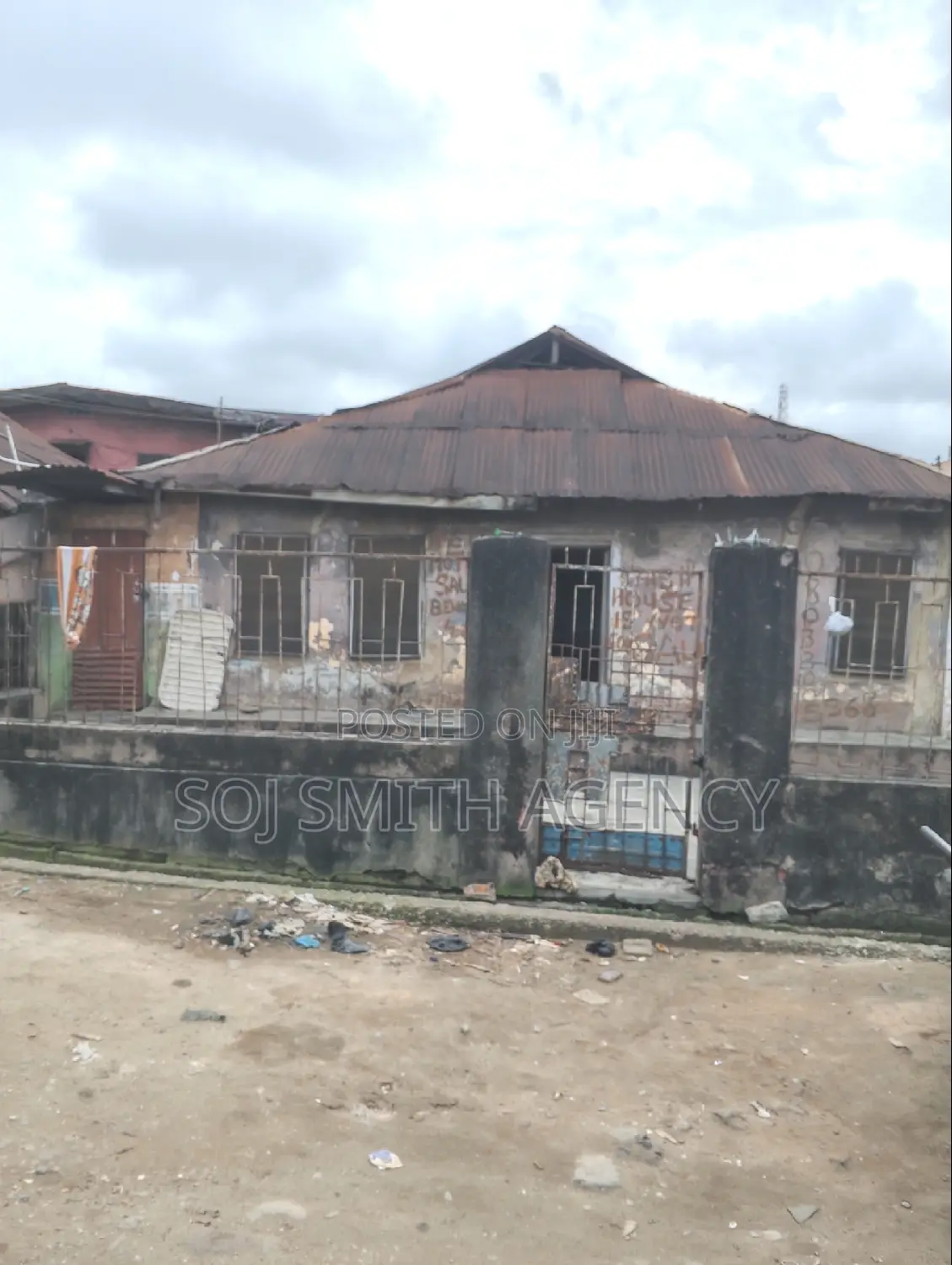 Corner Piece Land Near Morgan, Mushin in Mushin