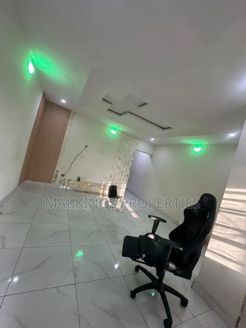 Mini Flat in Ajiwe for rent in Ajiwe