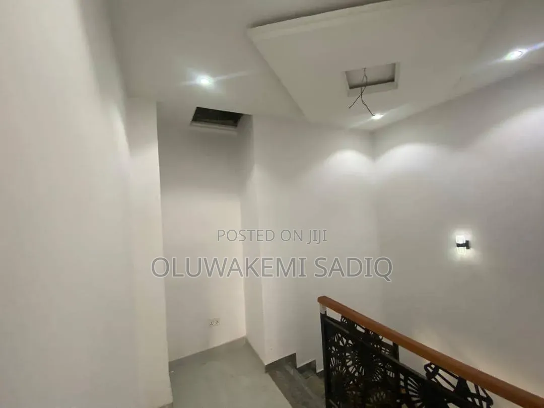4bdrm Duplex in Isheri Opic for sale in Isheri North