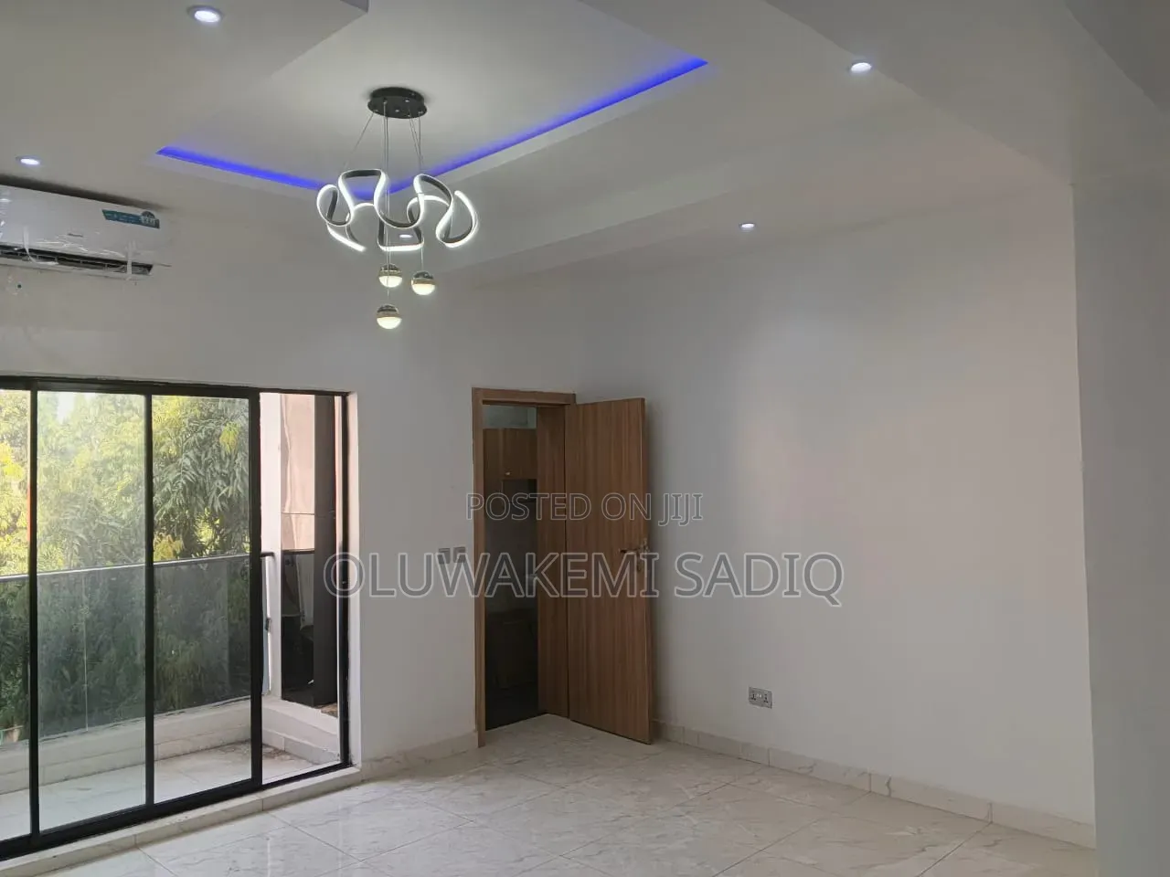 3bdrm Apartment in Ikeja Gra for rent in Ikeja GRA